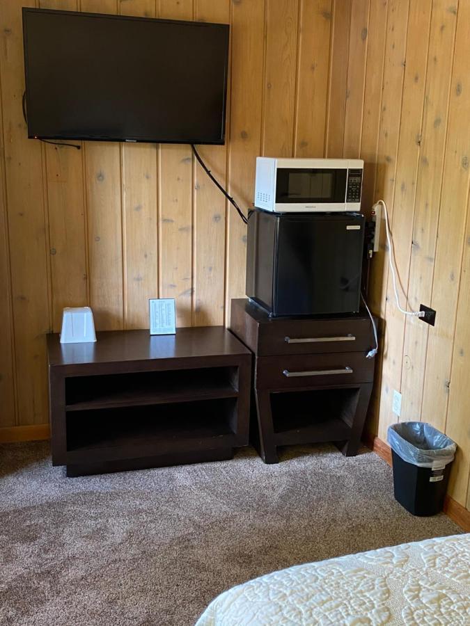 Royal Motel 아이언우드 외부 사진
